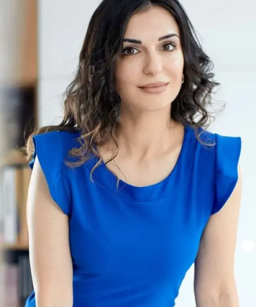 Magda Manoli